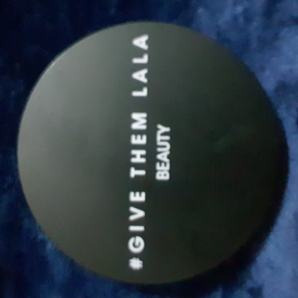 Lala's Highlighter - Promiscuous 7.5g - Picture 2 of 3